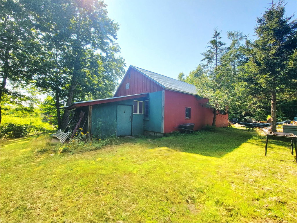 1528 Gary Moore Road
