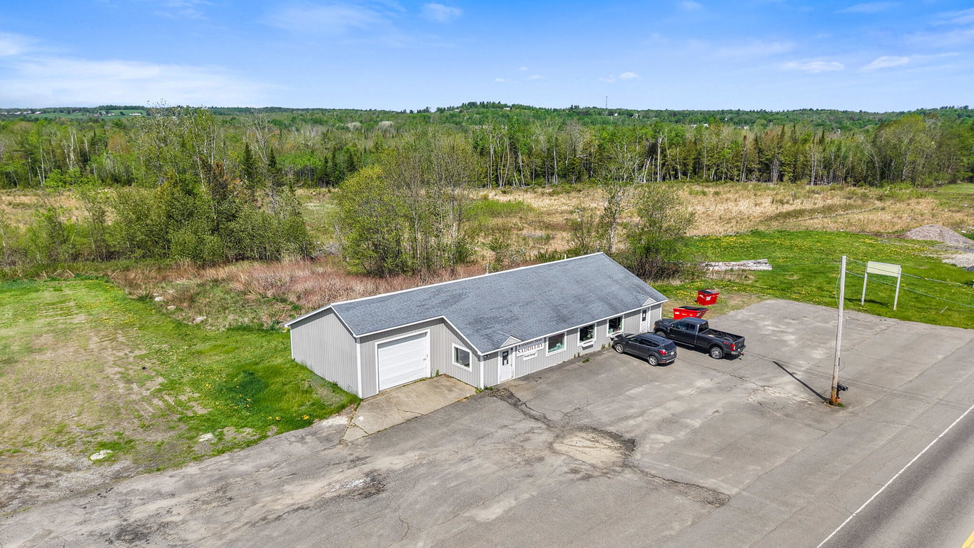 335 Corinna Road Dexter