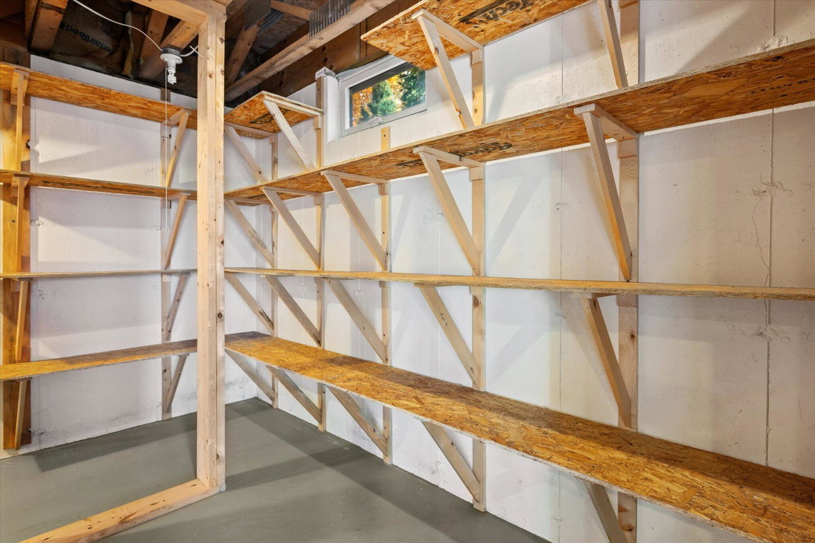 28-Lower Level Storage