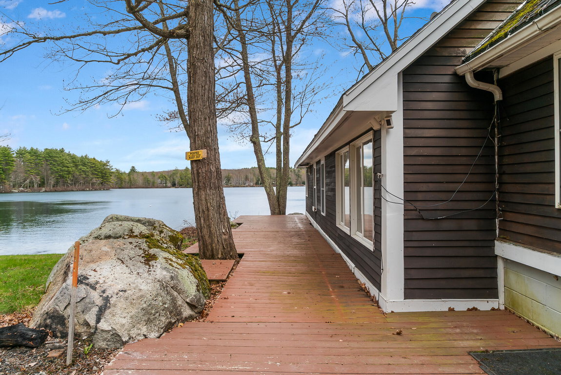 11 Ray Avenue Lyman
