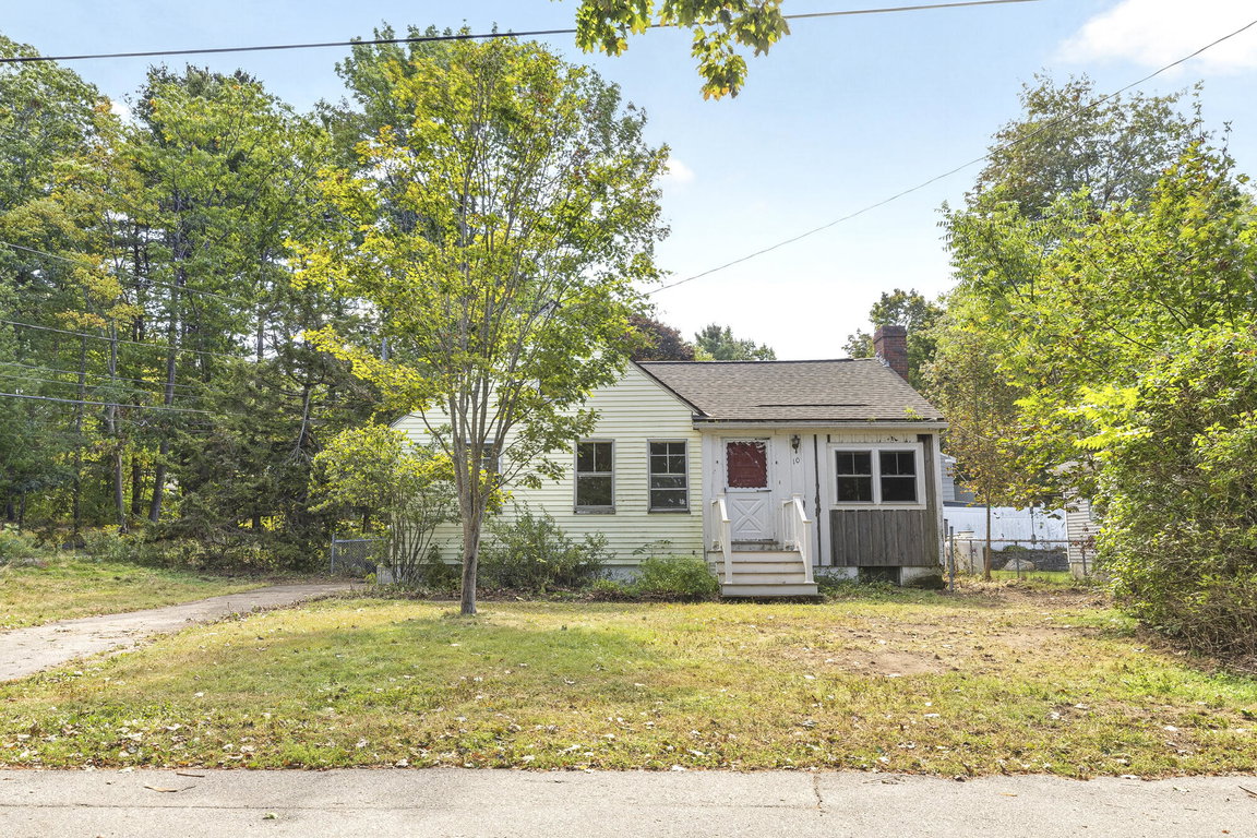 10 Hillcrest Avenue South Portland