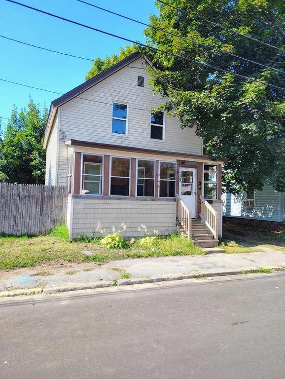10 Rangeley Place Rumford