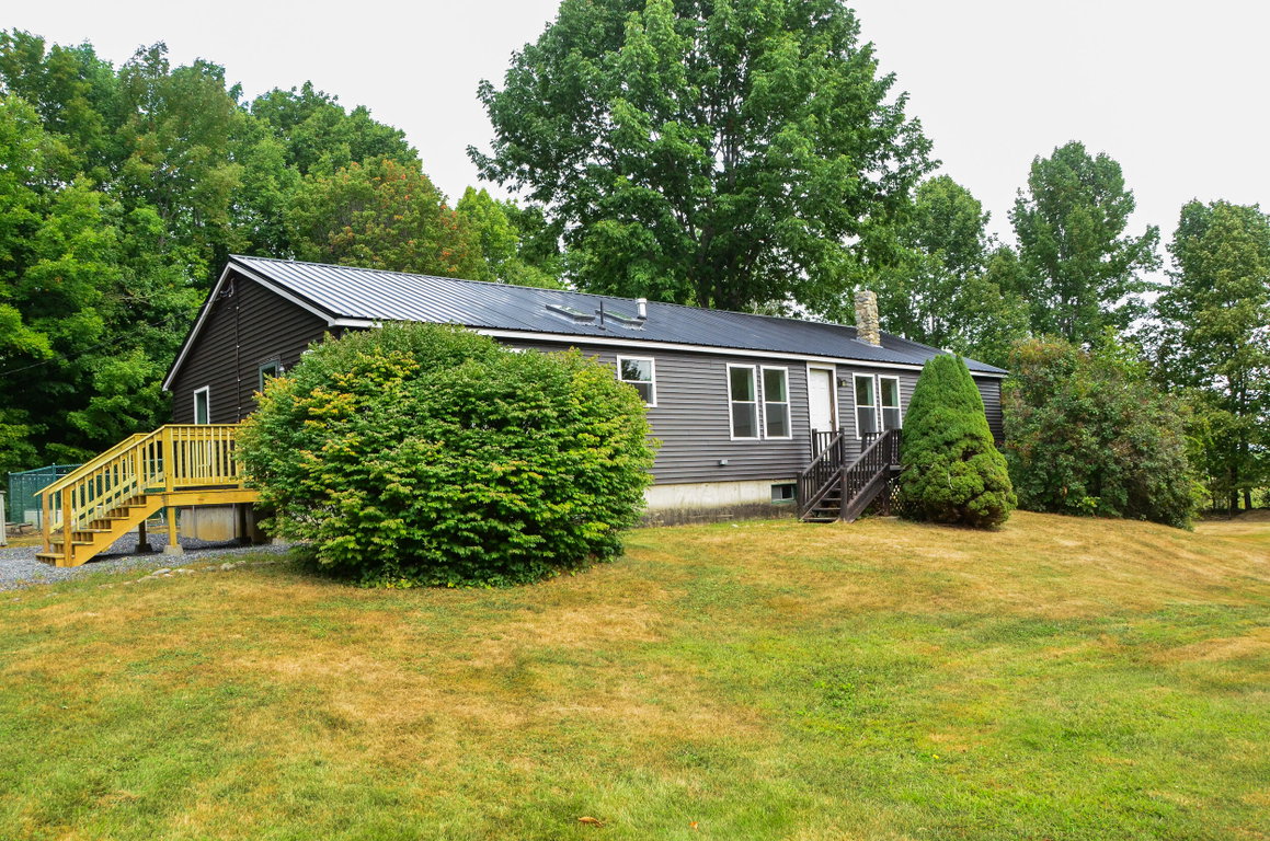 593 Abbott Road Winslow