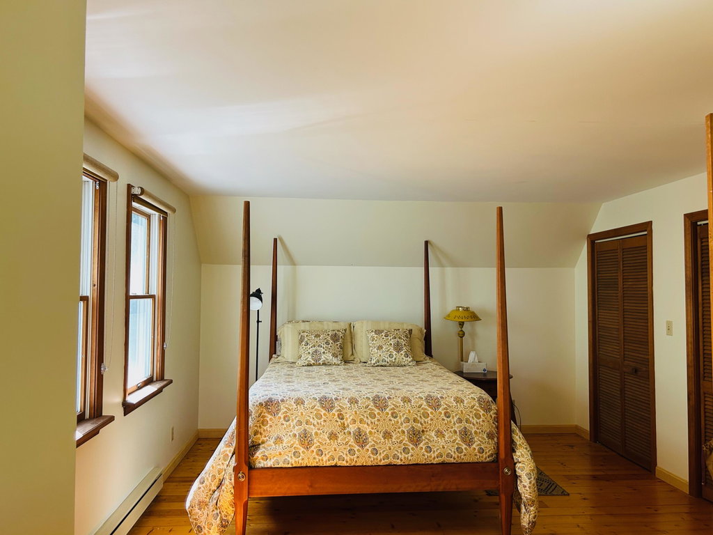 Primary Bed