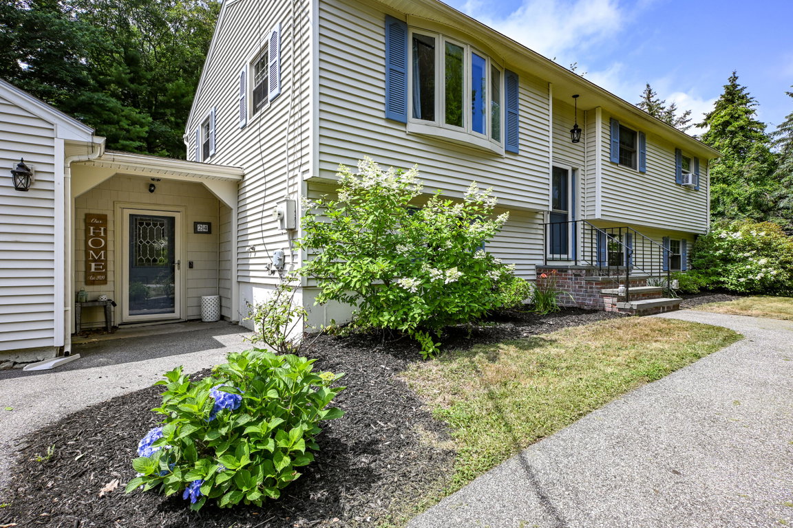 24 Sokokis Road Biddeford