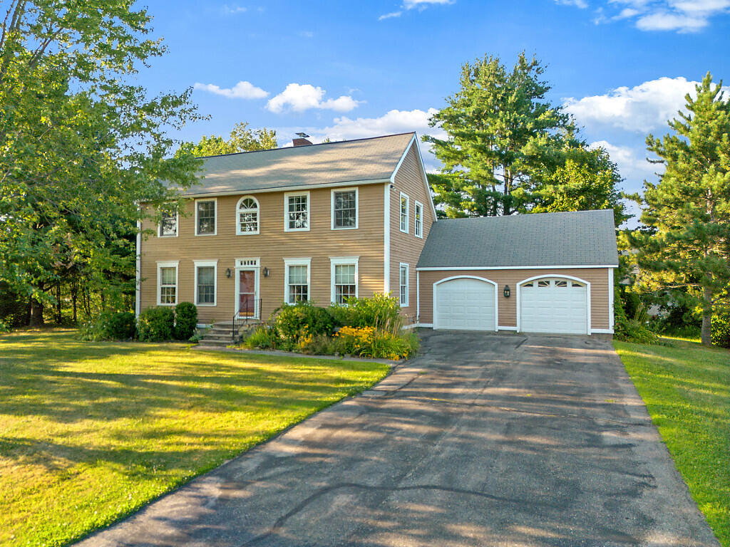 31 Forest Park Waterville