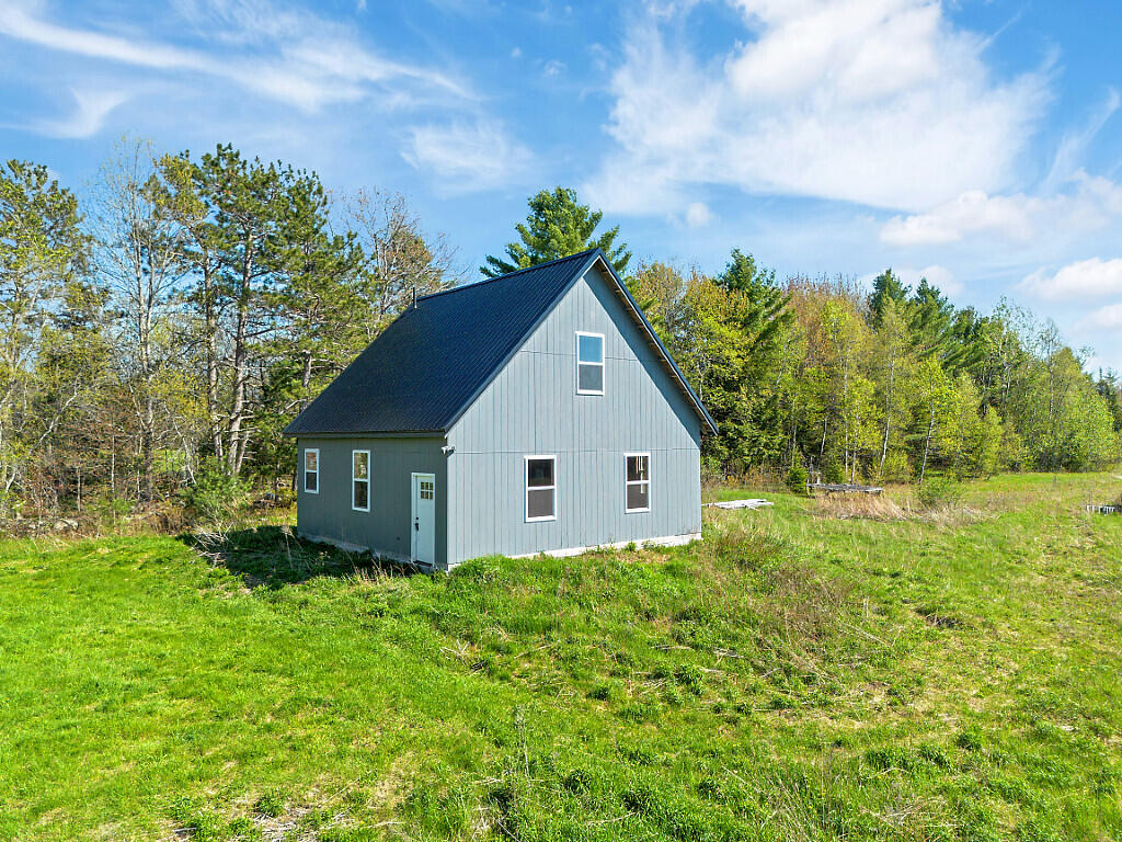 22 Denico Lane Benton