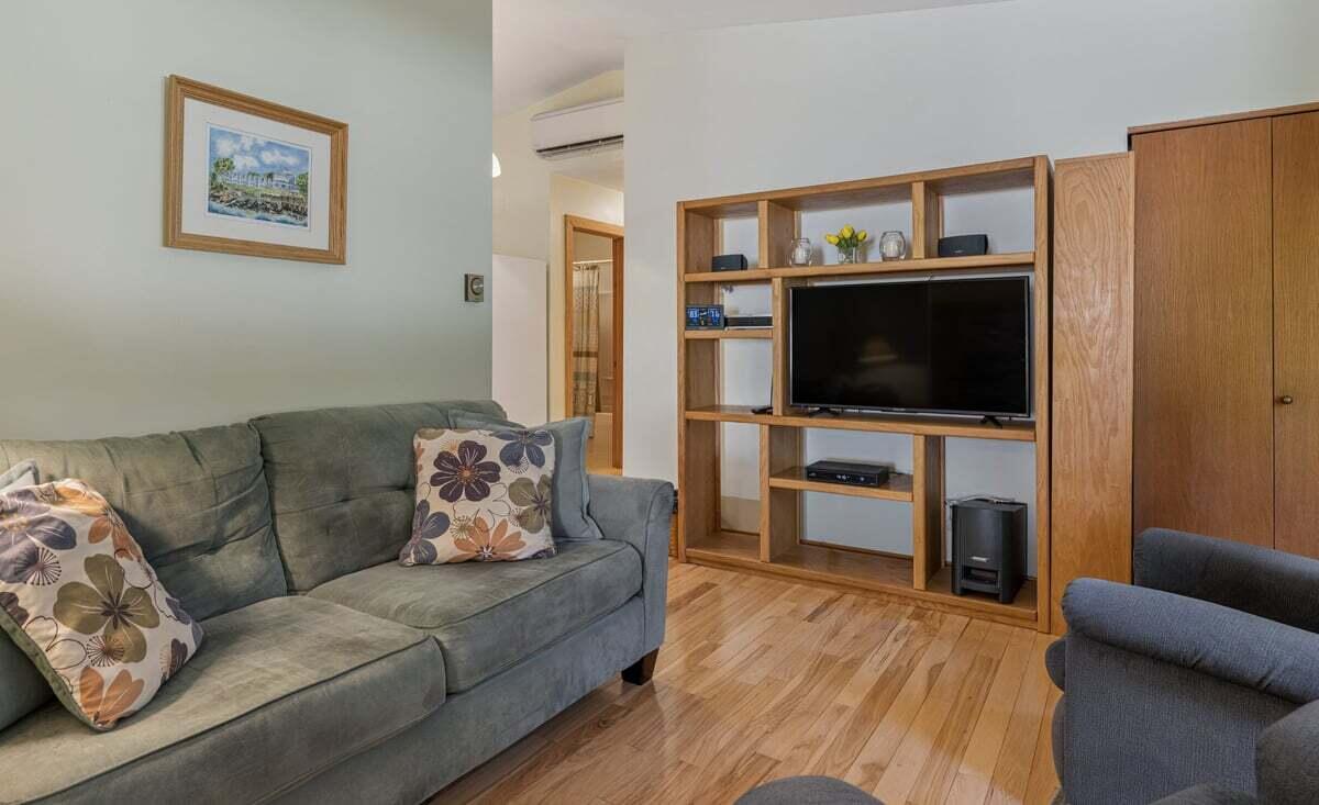 17 Anderson Road-5