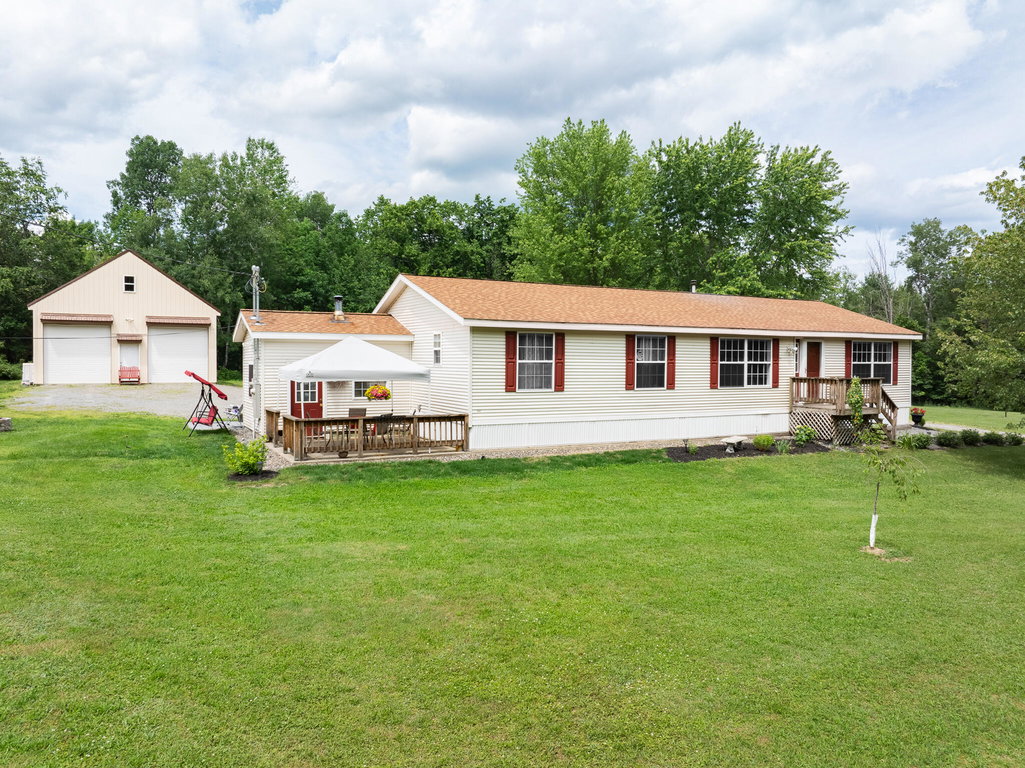 16 Cider Hill Road Corinna