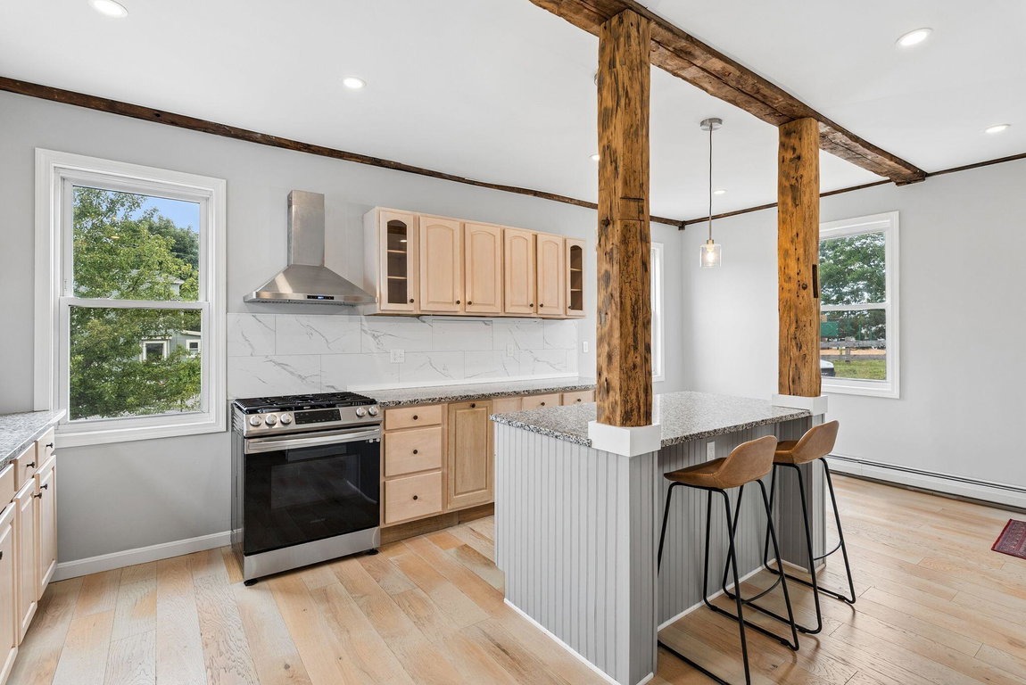 96 Ridgeland Avenue South Portland