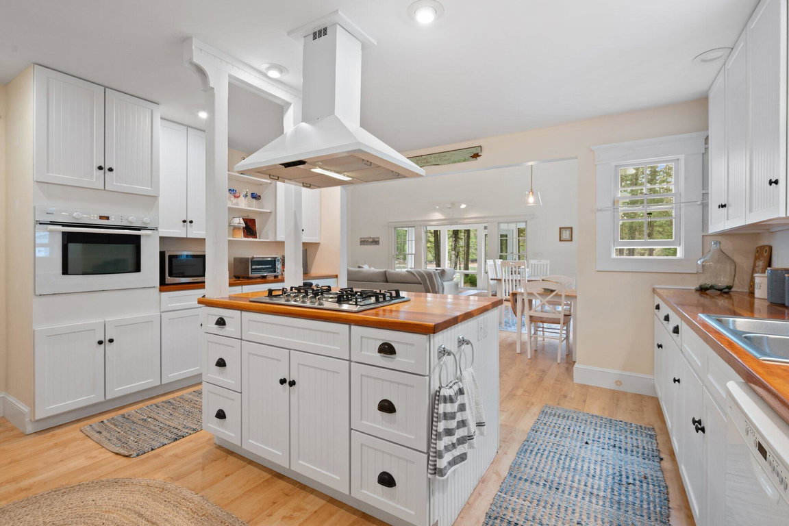 Kitchen 4