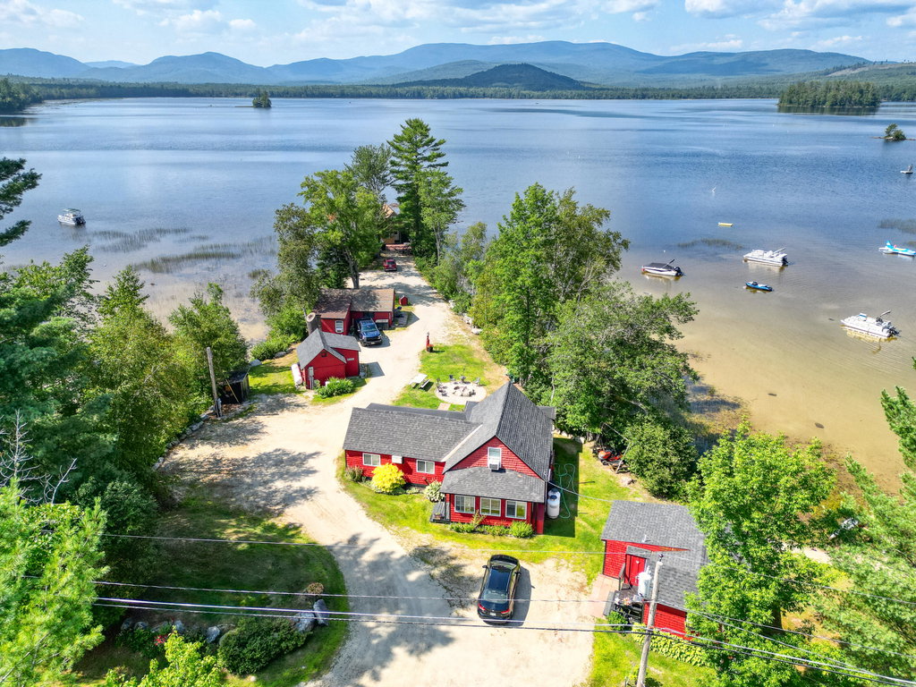 24 Dual Cove Point Road Roxbury