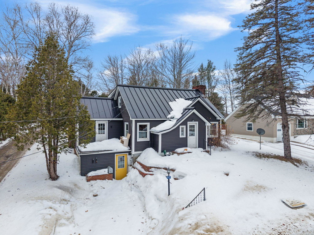 43 Westwood Avenue Millinocket