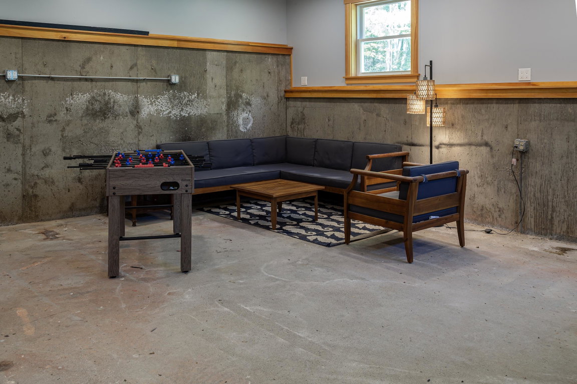 108-Otter-Creek-Interior-32