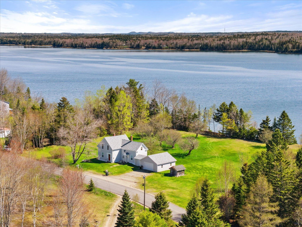 372 Rays Point Road Milbridge