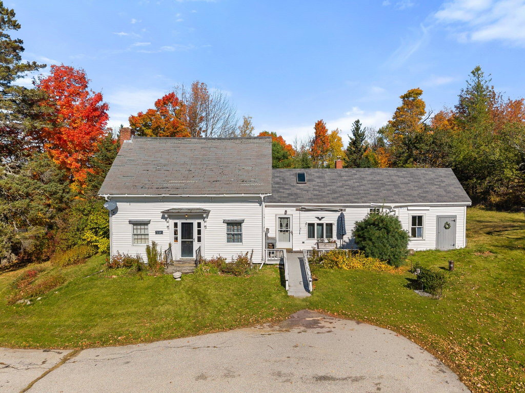06-182 Moose Hill
