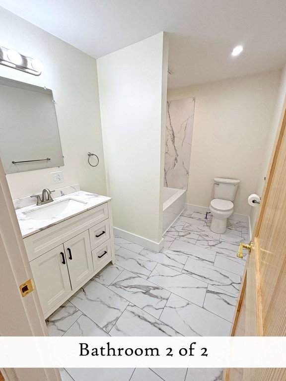Bathroom 2 of 2 (2), label