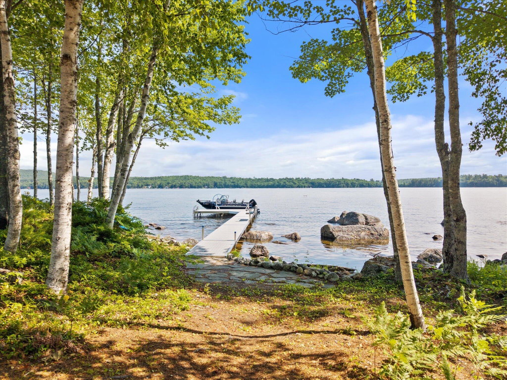 07-242 Black Bear Way