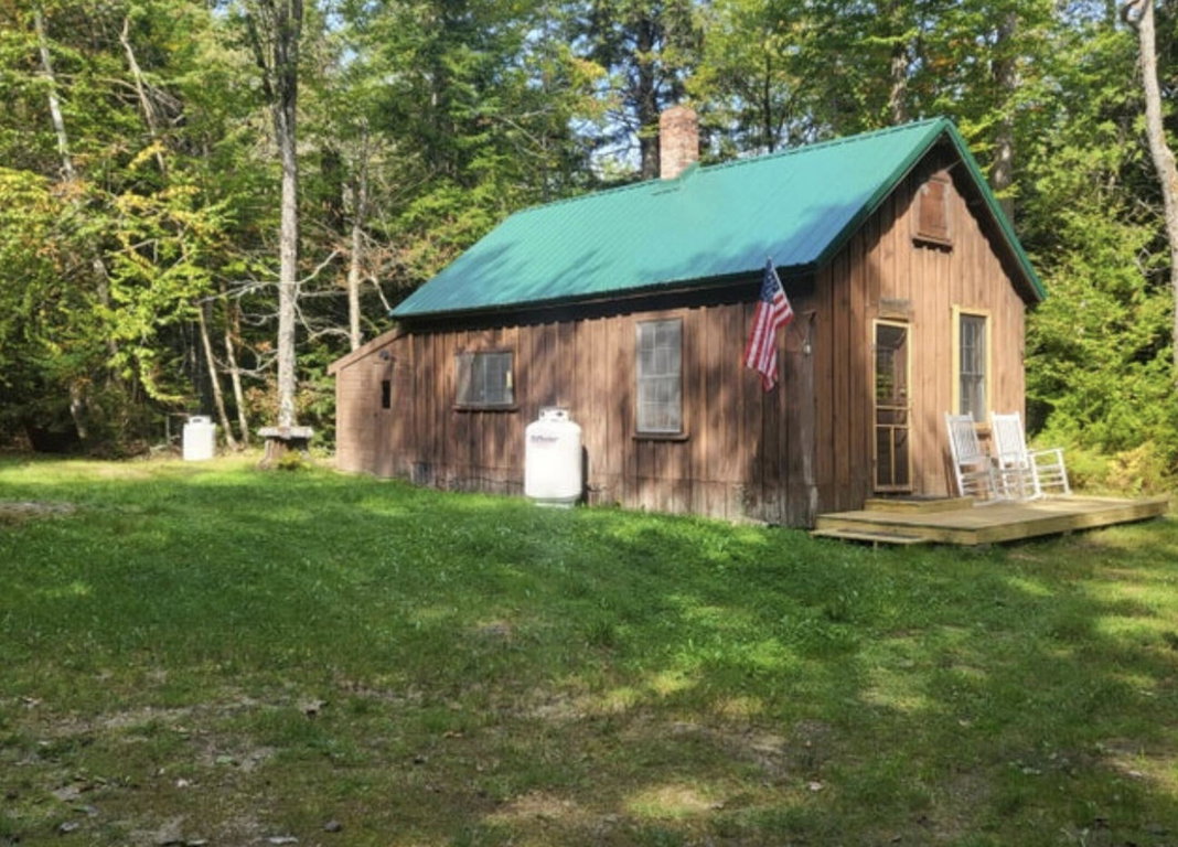 22 Camp Lane Lowell