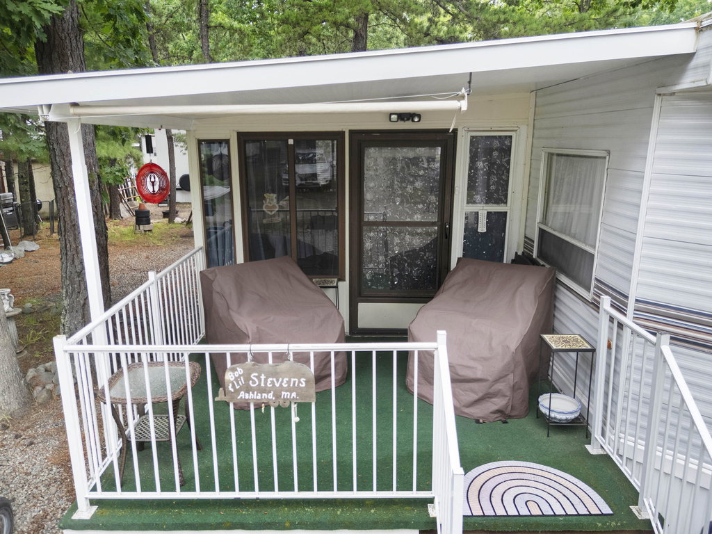 1 Robinson Way Kennebunk