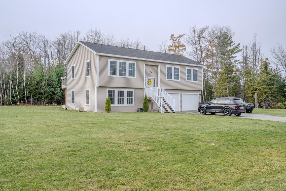 19 Magnolia Hill Road Bangor