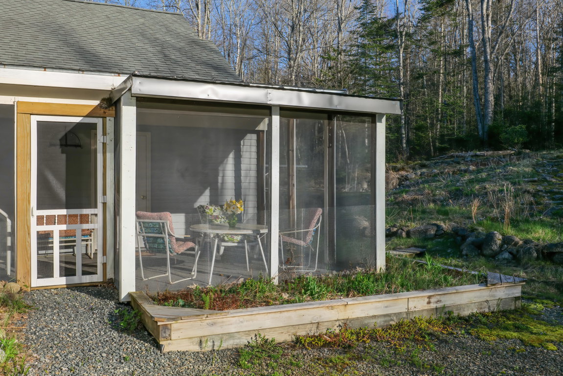 Screened Porch
