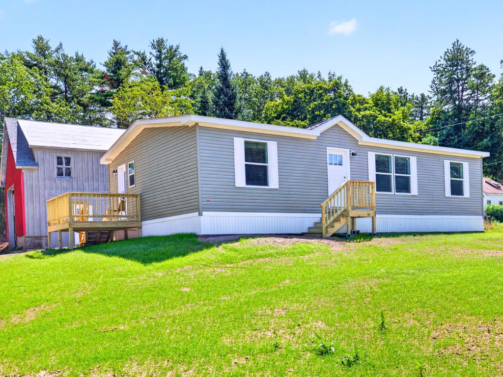 15 Stevens Street Sanford