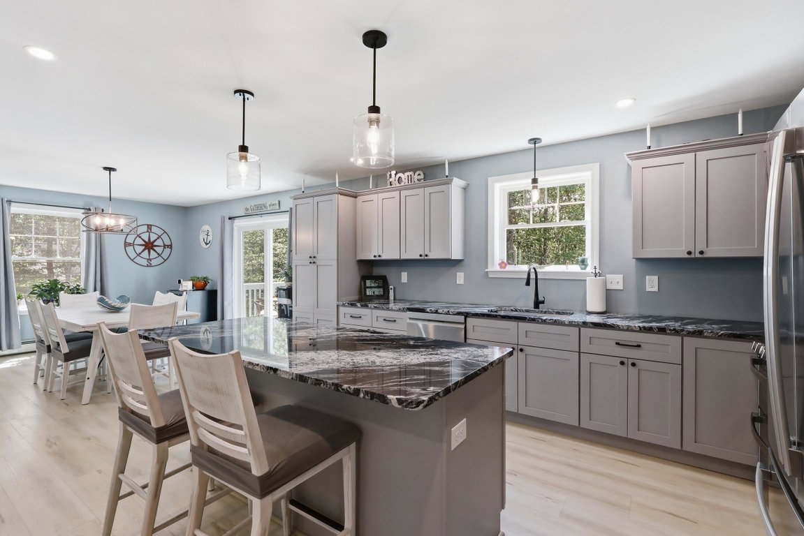 10 Quincy Adams Court Naples