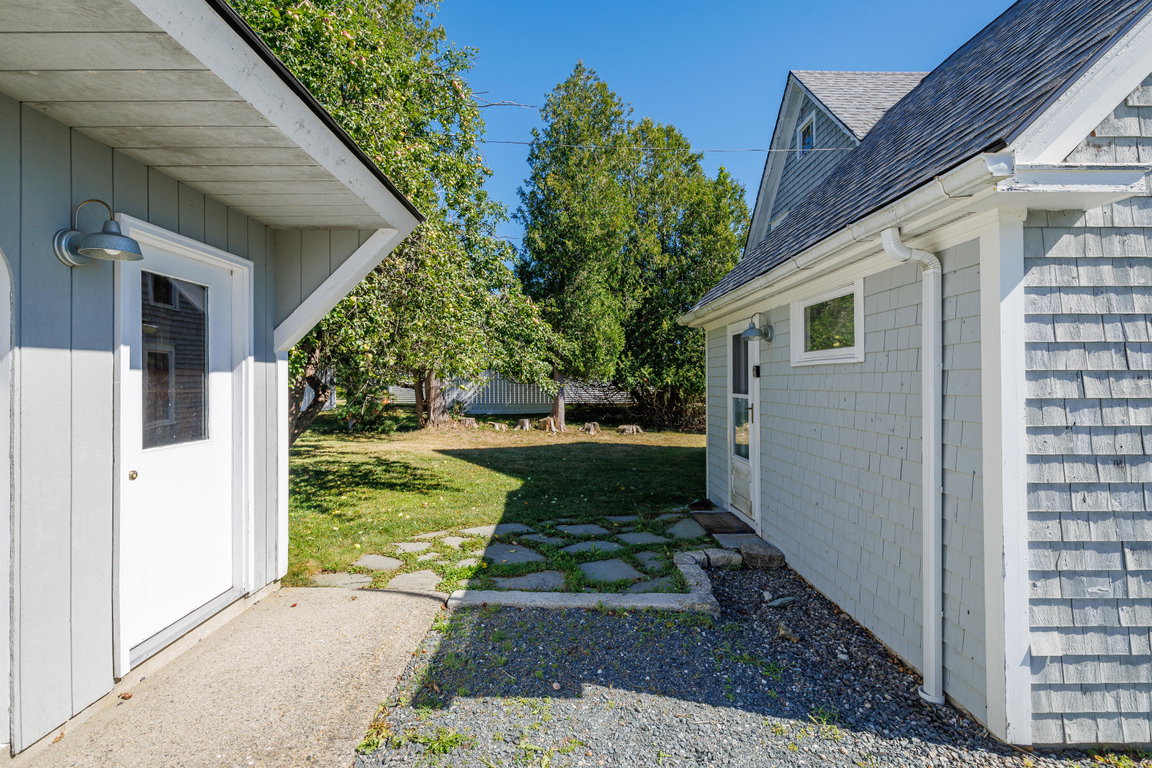 90-555 Falls Bridge Road-DTP