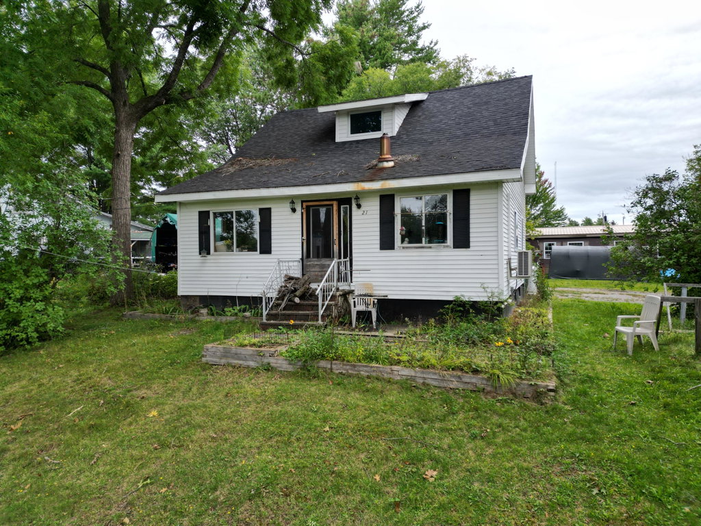 21 Valley Avenue Howland