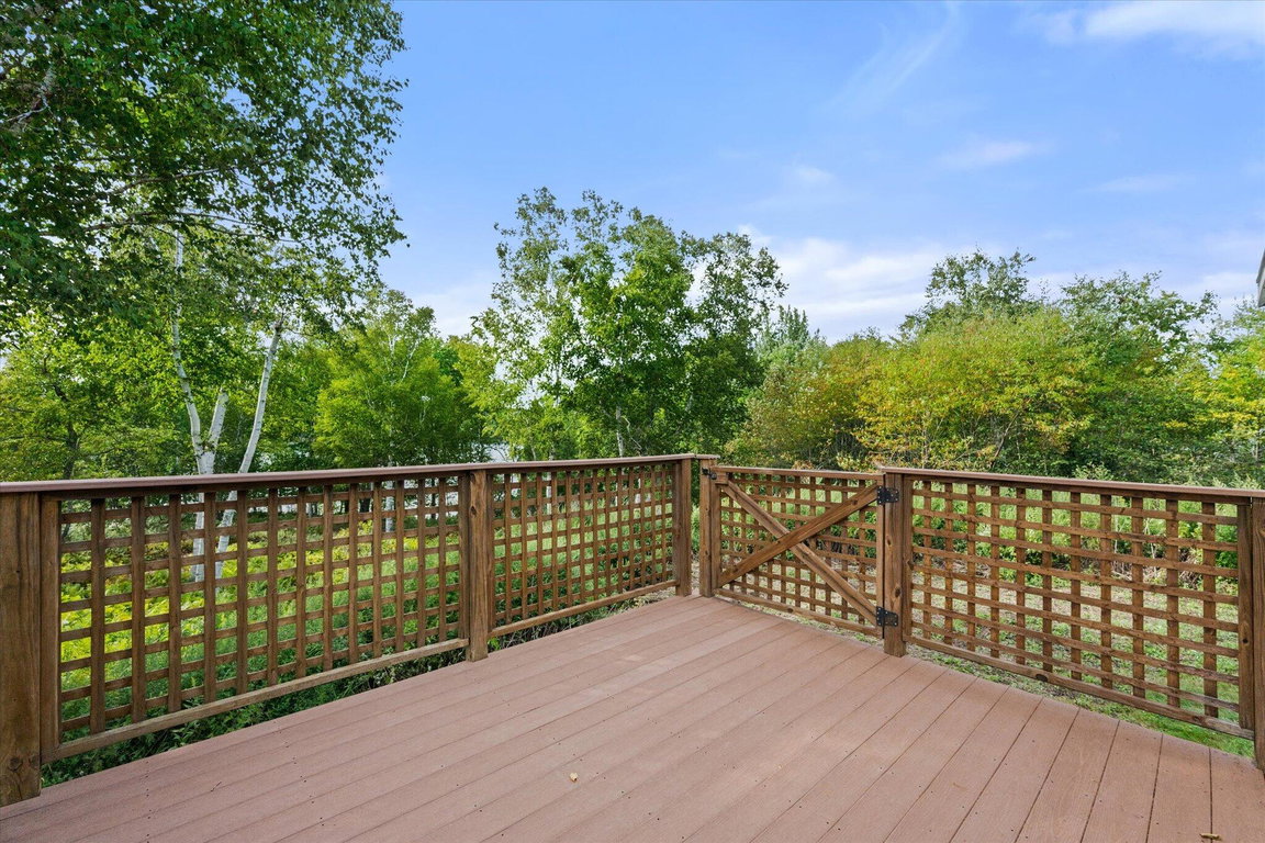 42-Deck