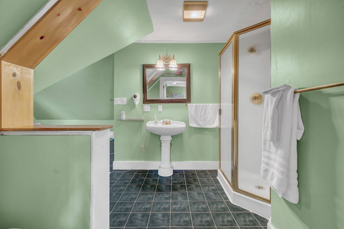 52-web-or-mls-11-high-st