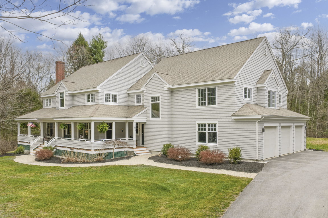 29 Blue Moon Drive North Yarmouth