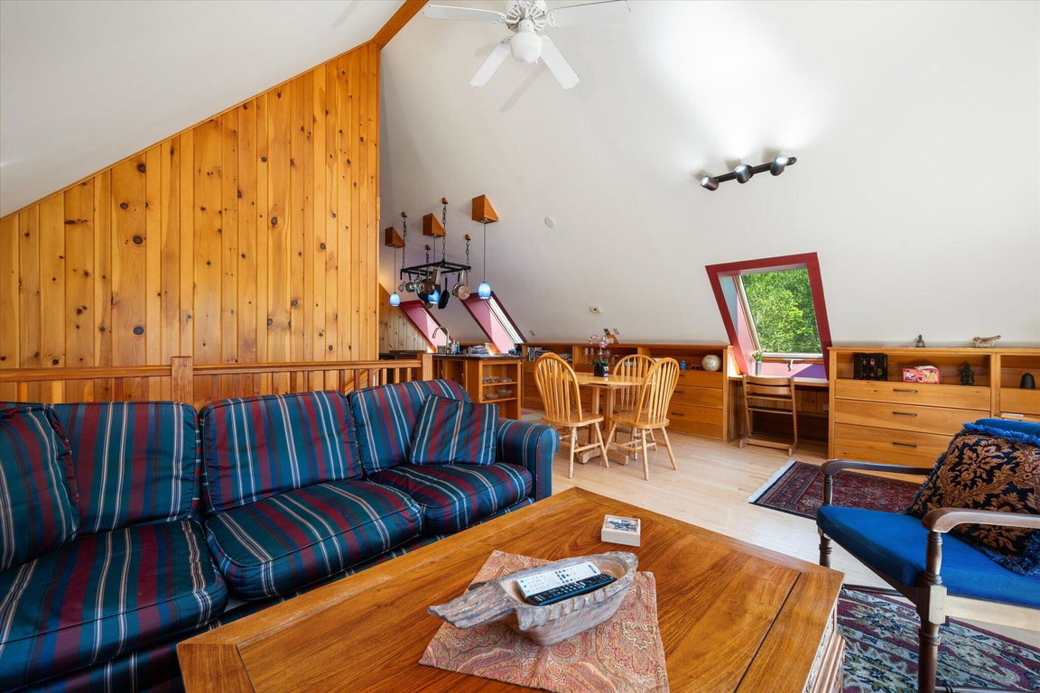 Cottage - 2nd floor