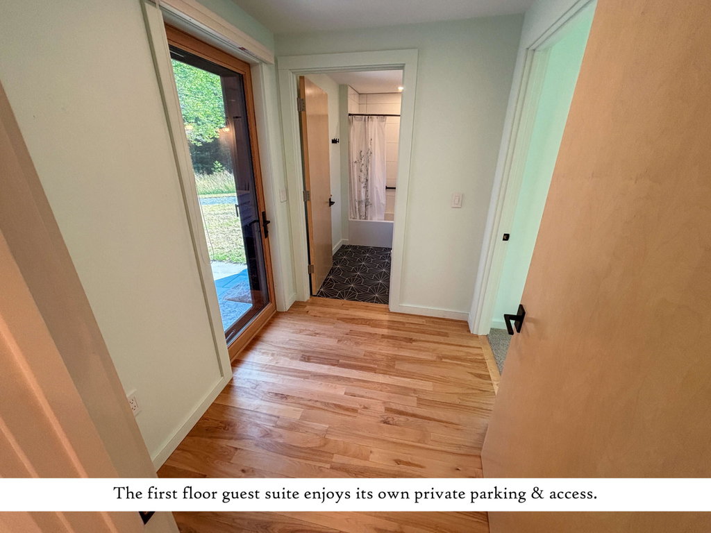 Guest Suite (6), label