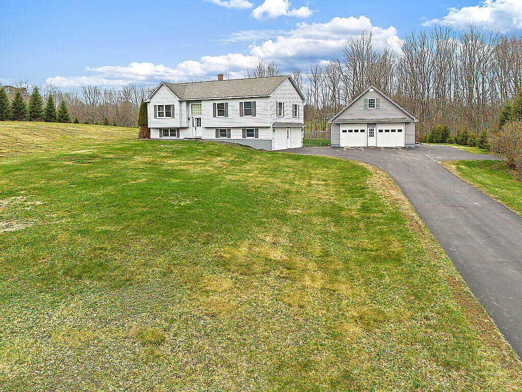 52 Alfalfa Road Sidney