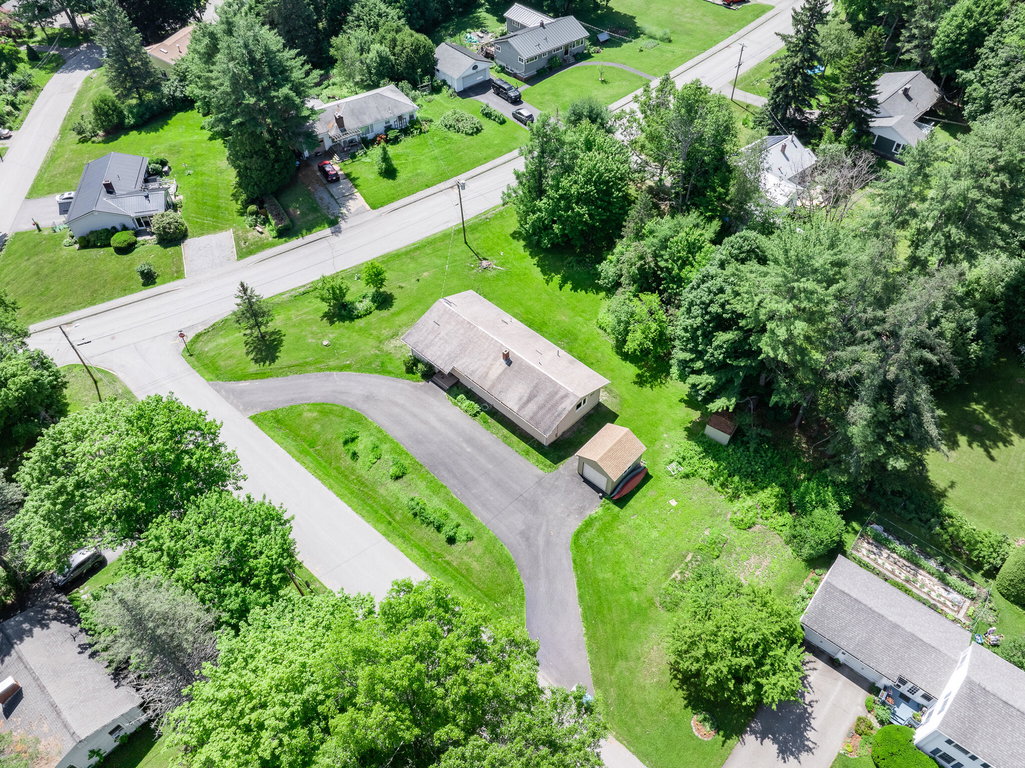 2 Averill Street Orono