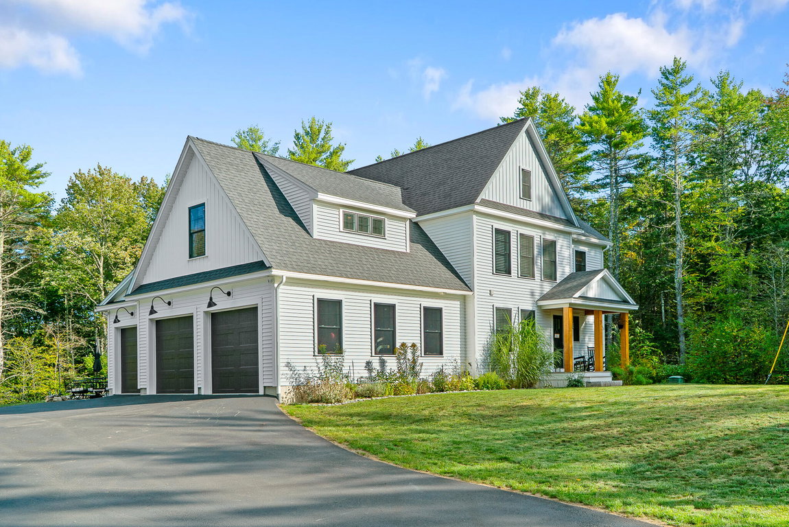 7 Josiah Currier Road York