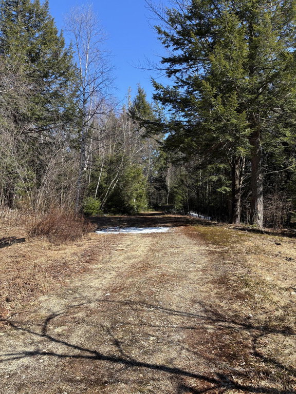 2 Bog Brook Loop West Paris