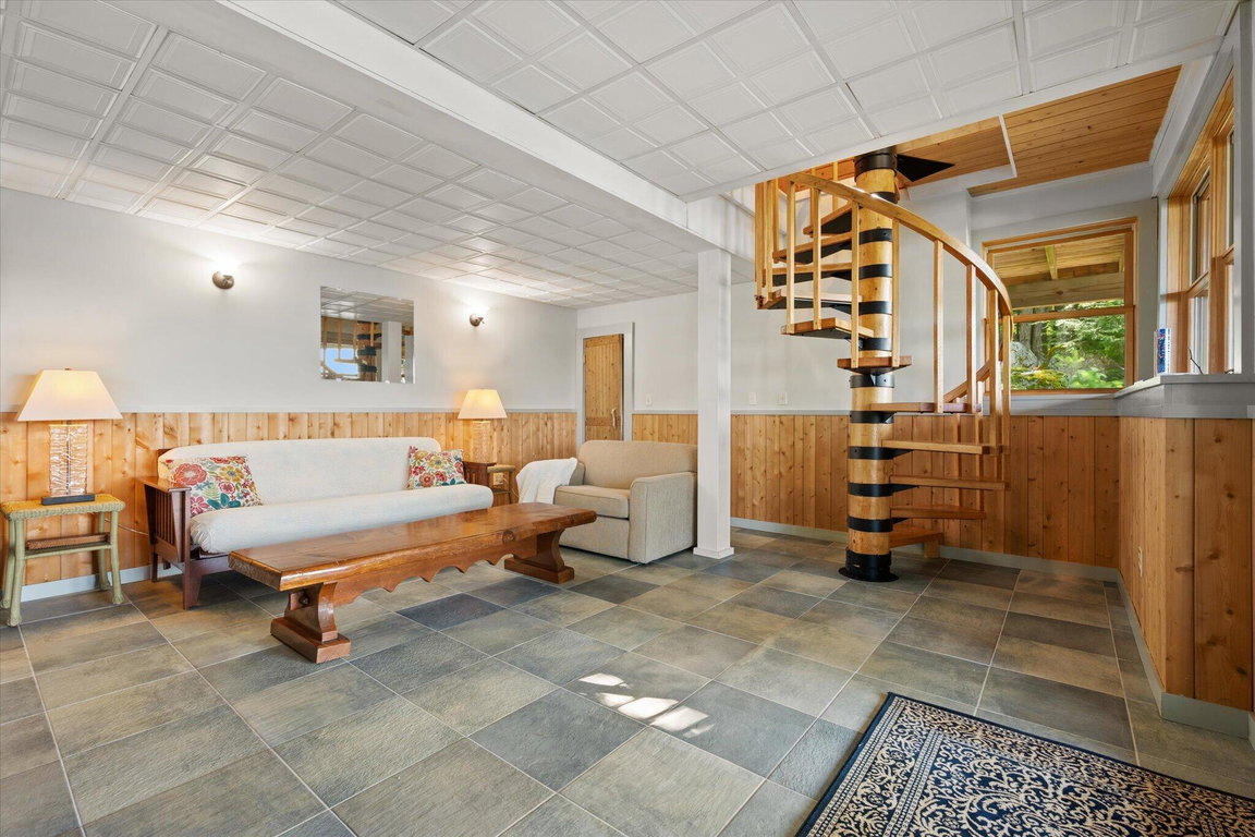 070-Lower Level