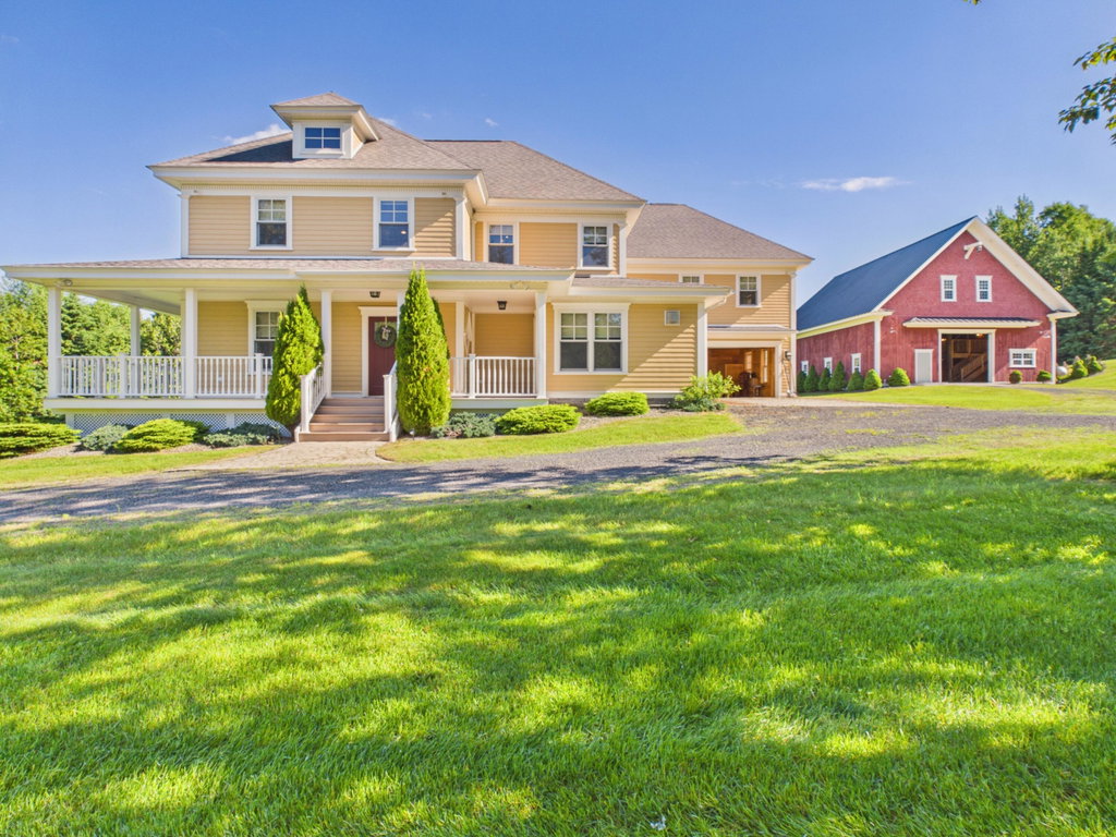 1075 West Road New Sweden