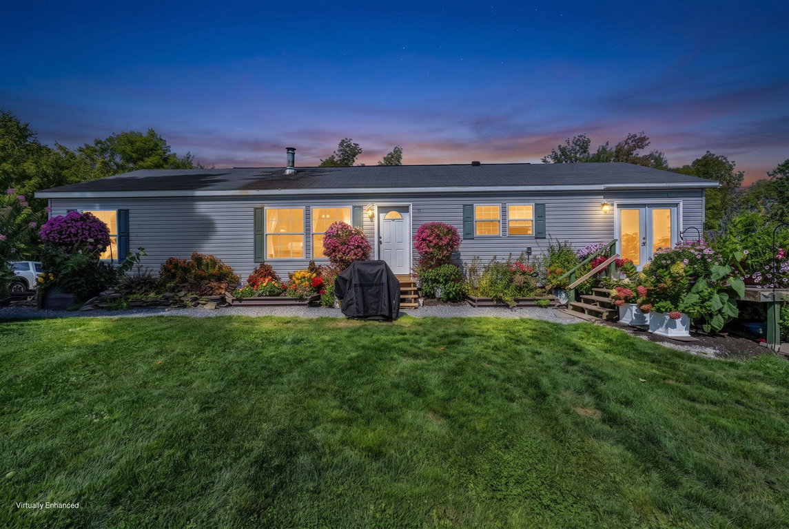 14 Simmons Lane Levant