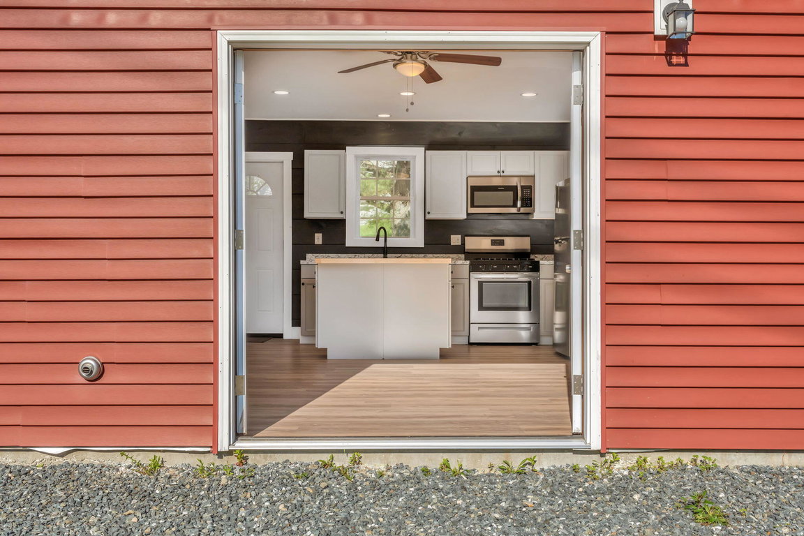32-web-or-mls-727-n-bend-rd