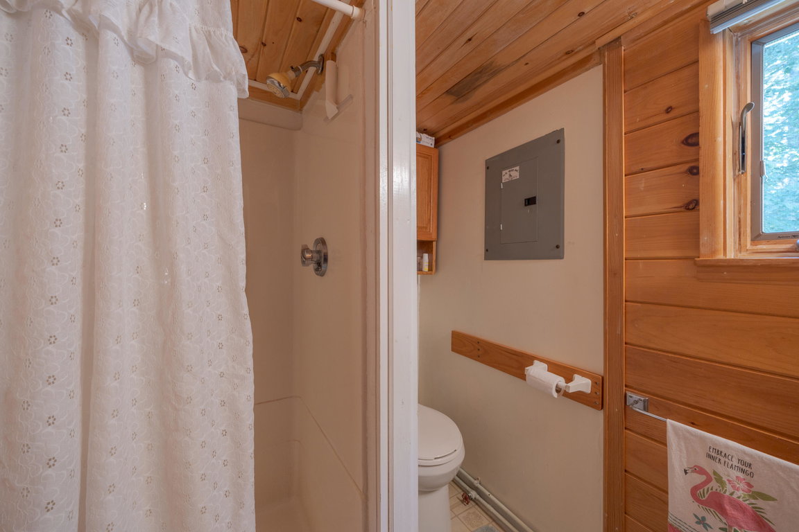 Cottage Bathroom