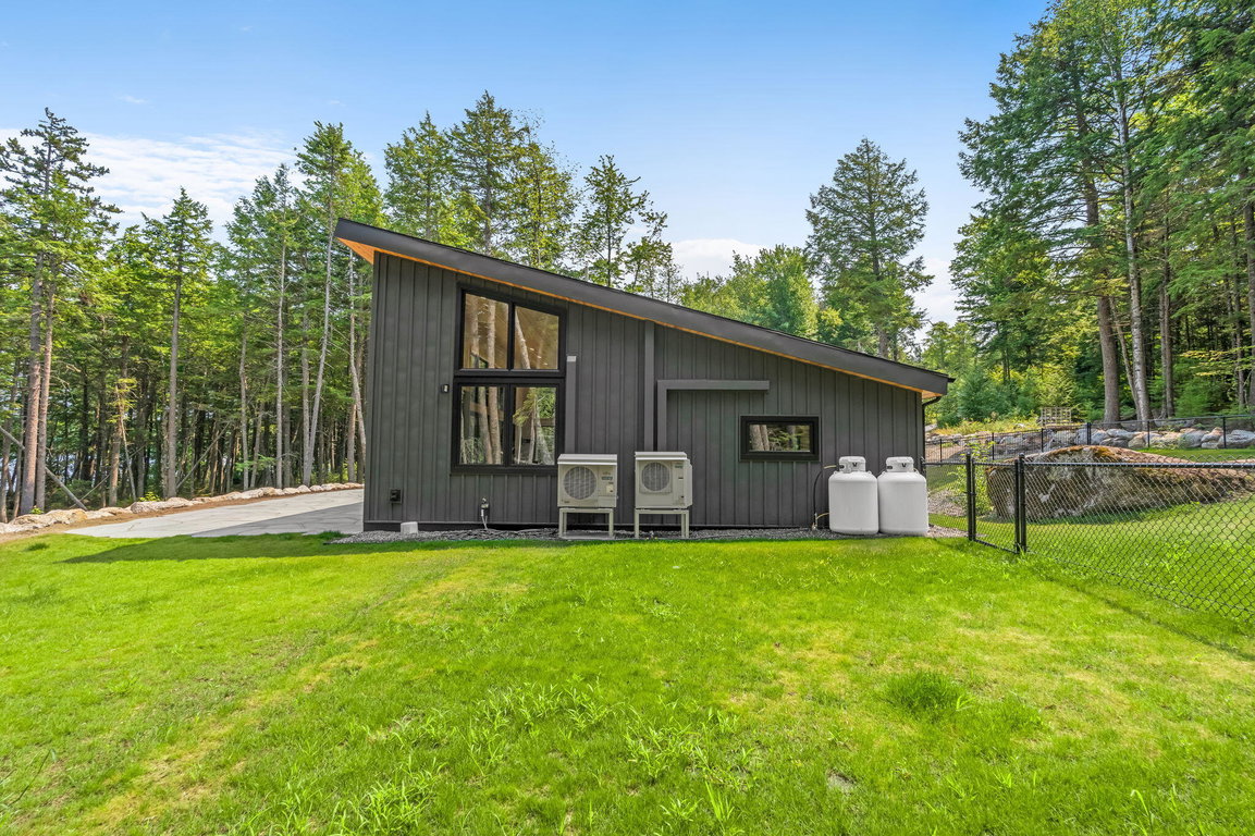 25-web-or-mls-329-nevells-wy