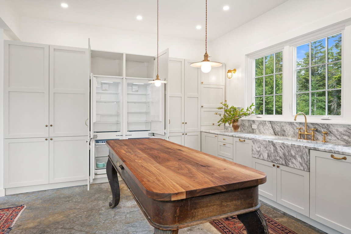 Kitchen 10