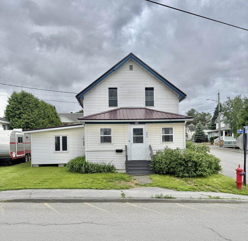 353 Saint Thomas Street Madawaska