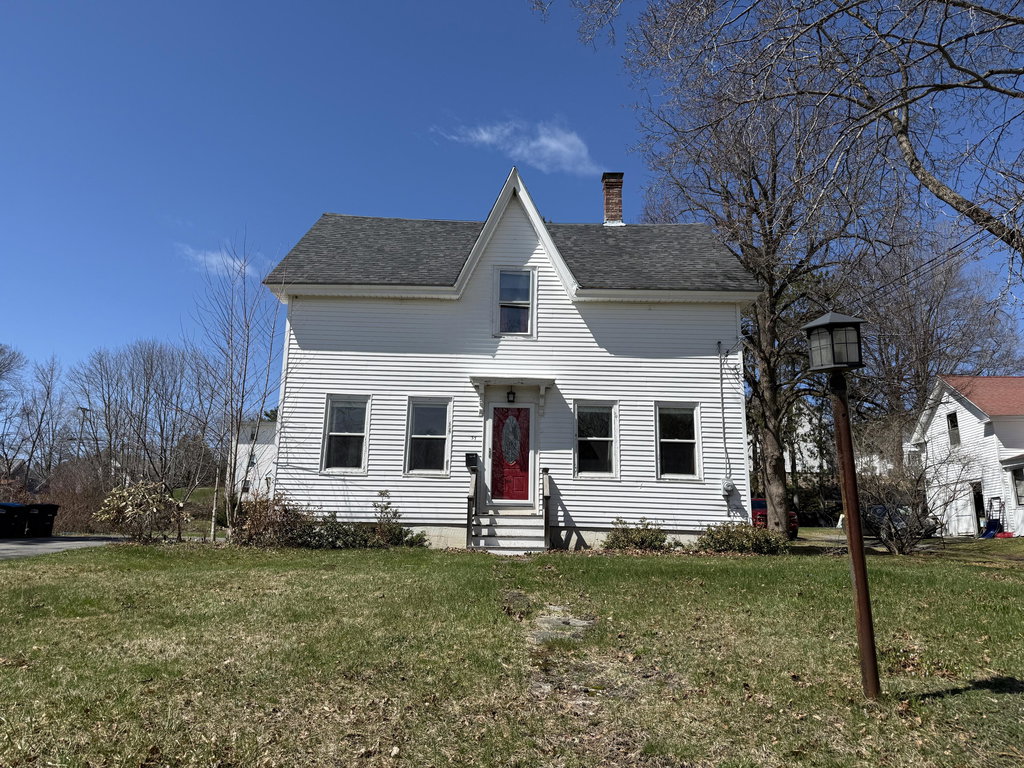 37 Hamlin Street Orono
