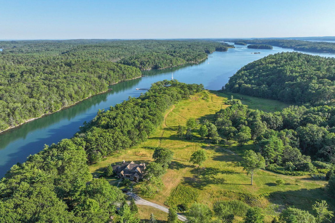378 Mill Road Edgecomb