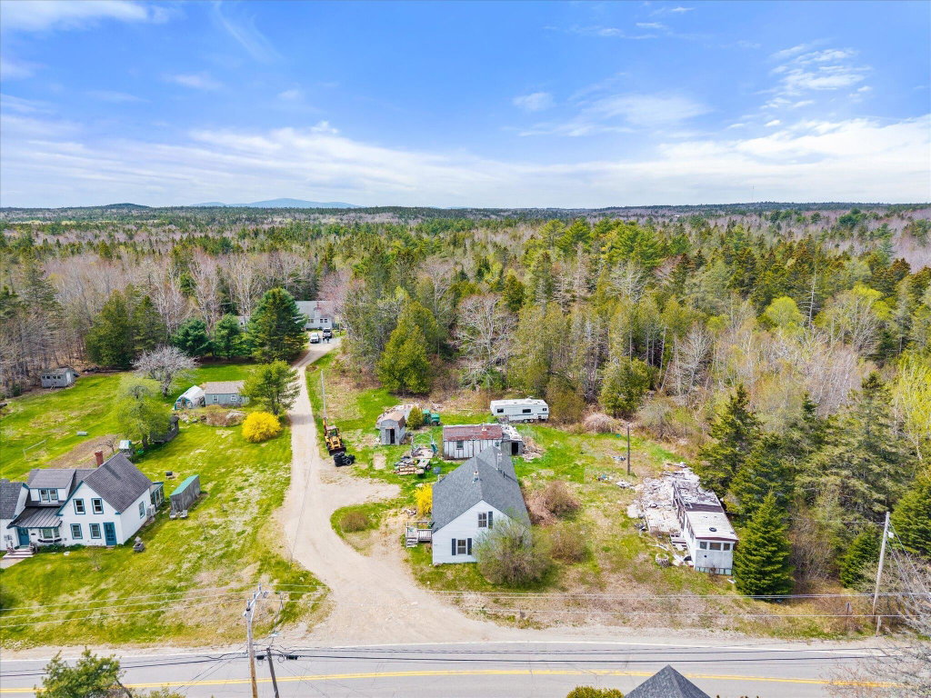 03-1008 West Bay Rd